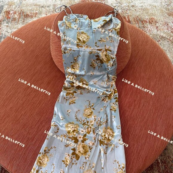 Reformation Marguerite Silk Dress in Heavenly Blue - Picture 5 of 11